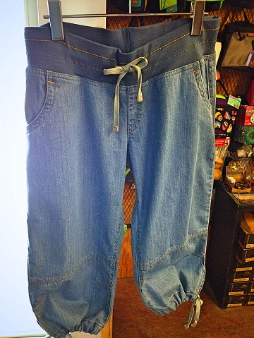MOON DENIM CAPRI OC_d0246875_12253474.jpg