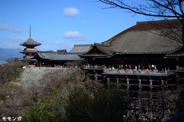 e0257461_17027.jpg