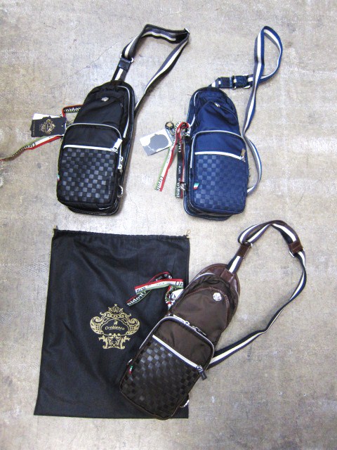 注目！★？　Orobianco ･･･ WOVEN LEATHER LONG WALLET！！_d0152280_2026385.jpg