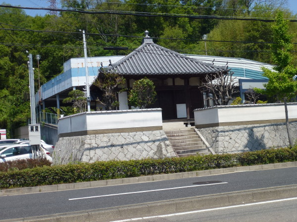 こころ豊かな垂水の会企画イベント「垂水歴史散歩」参加録　on　2013-5-25_b0118987_2125323.jpg