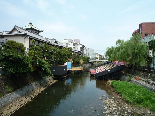 昭和の温泉宿探訪♪　伊東の東海館の望楼から♪_b0287088_2019567.jpg