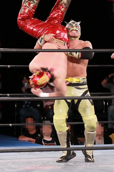 2013・5･19（日）大阪プロレス王座決定戦　IMPホール_a0042864_1240378.jpg