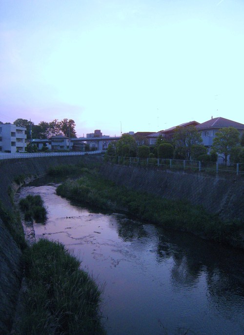 e0272081_8305541.jpg