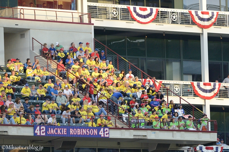 f0232083_1103377.jpg