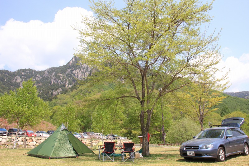 不動滝から瑞牆山・・・＠みずがき山自然公園キャンプ　2013.5.25(土)～26(日)_c0213096_2054621.jpg