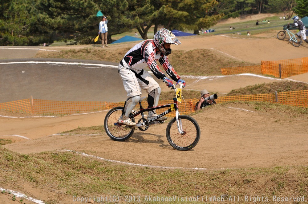 2013 JBMXFジャパンシリーズ 第２戦/ひたちなかVOL２：年齢別クラス決勝その１_b0065730_21302710.jpg