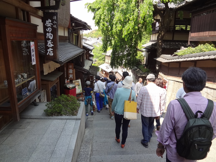 新緑の京都＆大阪旅行♪　９　清水坂～産寧坂_e0227680_22293010.jpg