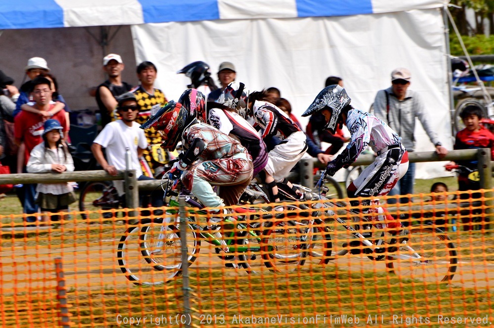 2013 JBMXFジャパンシリーズ 第２戦/ひたちなかVOL3：年齢別クラス決勝その２_b0065730_19145729.jpg