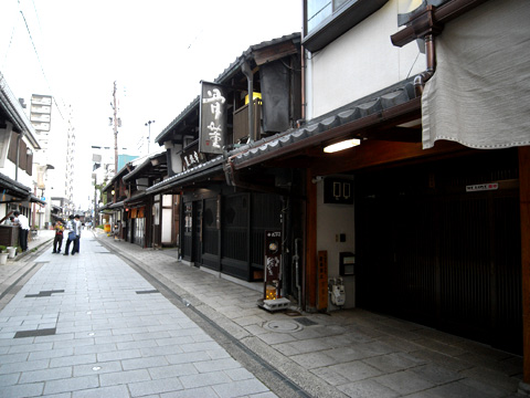 b0145843_22405329.jpg