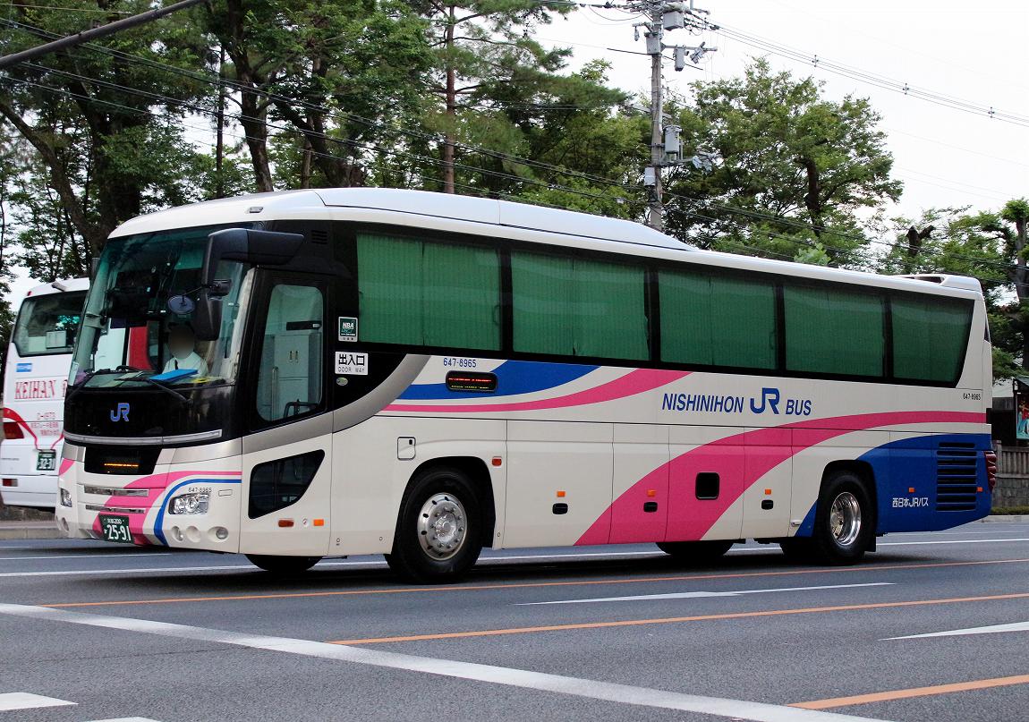 バズ 西日本JRバス 647-8965 : バス三昧