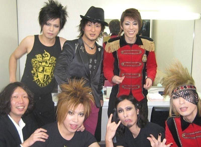 元旦放送のMusic On TV(CS)に出演しました!!_d0041957_12242643.jpg