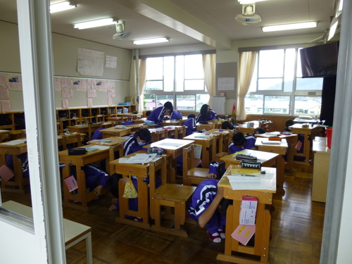 保育園と中学校の合同防災訓練を行いました!_c0238069_94124100.jpg