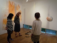 5月30日　展覧会のお知らせ＆アシスタントで”ギャラリーデビュー”しました！_e0189606_11434025.jpg