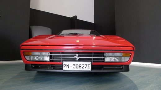 南イタリアと北イタリアからの2台のGTBターボ_a0129711_199358.jpg