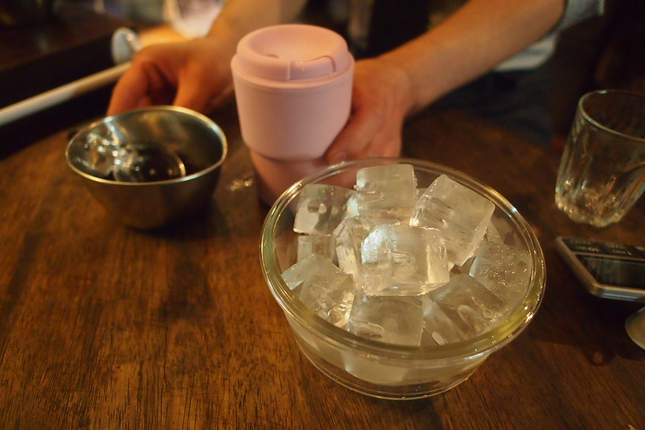 newコーヒータンブラー で アイスコーヒー_b0136223_10424353.jpg