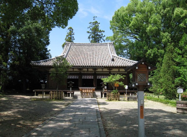 大神神社の若宮社と活日神社（いくひじんじゃ）_d0287413_029283.jpg