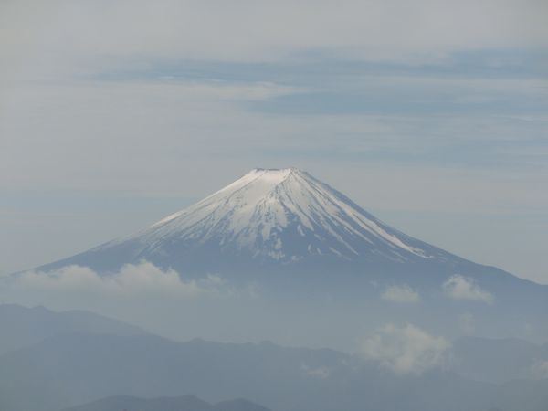 山、始まりました。大菩薩嶺（2,057 m）　2013．5．19（日）_e0074969_21575284.jpg