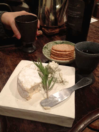 笠間 陶芸家 森川泰治さん 豆腐のウツワ_a0251920_20381157.gif