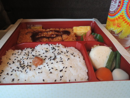 駅弁・・・_a0160153_23273366.jpg