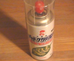 チャドクガの傾向と対策 毒針毛固着剤が便利な件 春巻雑記帳