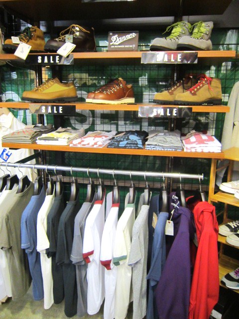 久々の・・・ THE SALE!★!⑨ Tailgate Clothing TEE 御買い得に!♪!_d0152280_1724799.jpg