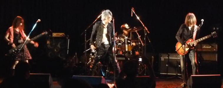 カラフル、ゲイツセブンライブのライブレポ!その1.(OVER DRIVEまで)_e0188087_850315.jpg