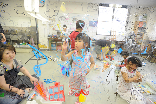 児童画クラス「空中画を描こう!」_b0212226_2339853.jpg
