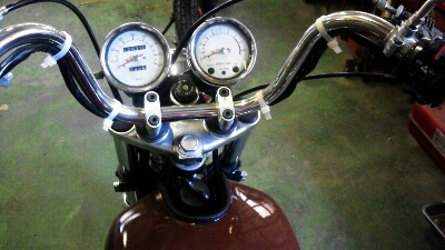 SR400 メーター移設 その1 : rena papaのブログ SR400 メーター移設 その1 : rena papaのブログ