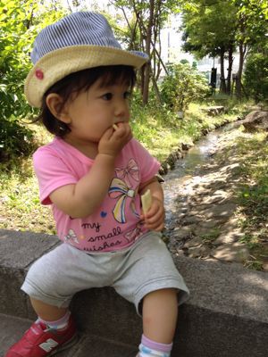鼻を強打でフクロウのような顔に_c0201749_10382741.jpg