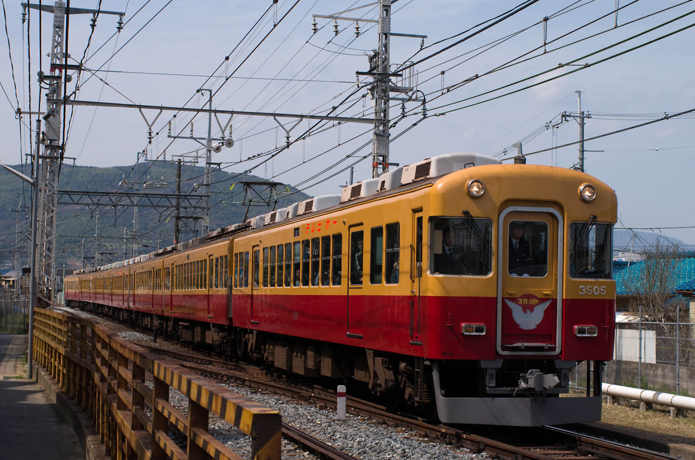 京阪旧3000系、引退記念の特別運行_e0070773_2056173.jpg