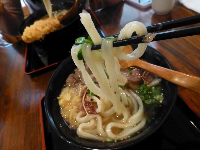 情熱うどん伊和正 東畦野_c0118393_17494627.jpg