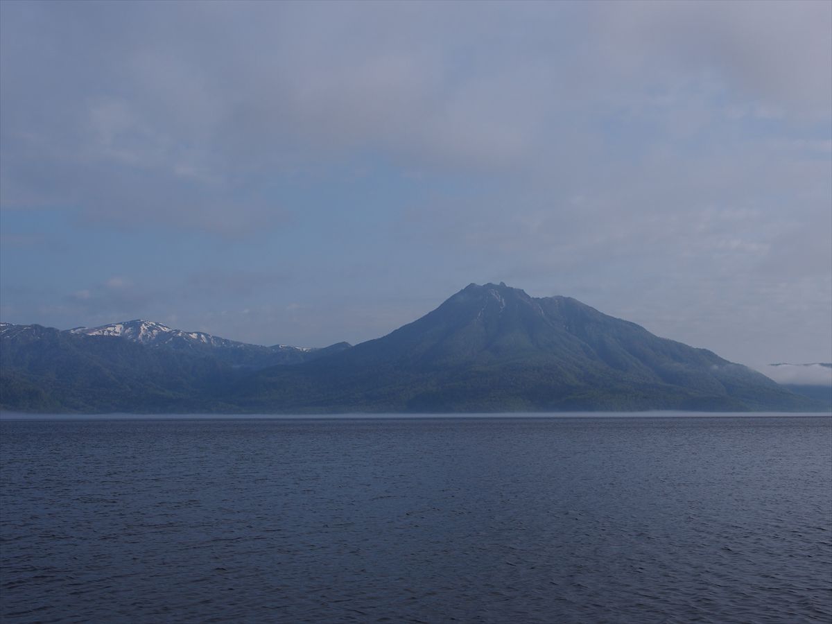 【羊蹄山の展望台】 尻別岳 2013.6.2_a0145819_9114663.jpg