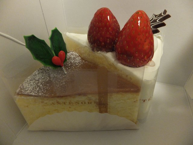 アンテノールでケーキを_a0198528_21554152.jpg