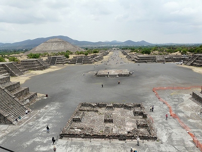 e0003272_18456.jpg