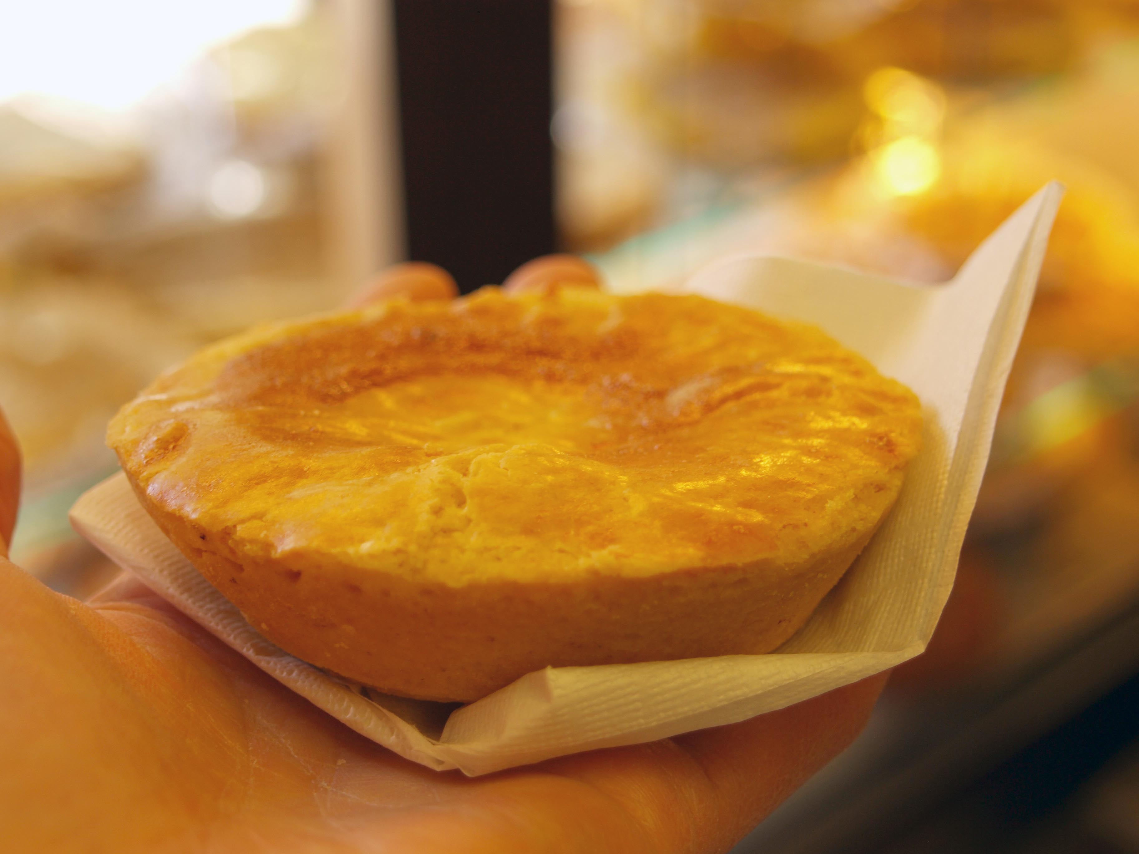 MANTOVAの美味しいお菓子屋さん★_c0179785_5585267.jpg