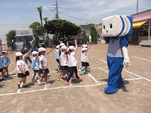交通安全教室 佐川急便 聖母で育むやさしい心
