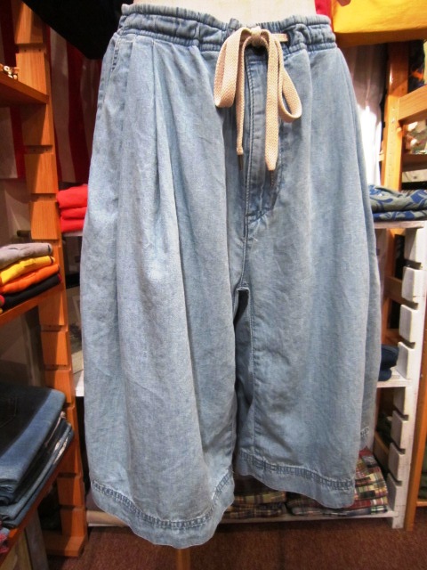 Americana \"6oz DENIM タックキュロット & C/ラミー EASY PT 後染め\" ご紹介_f0191324_9335880.jpg