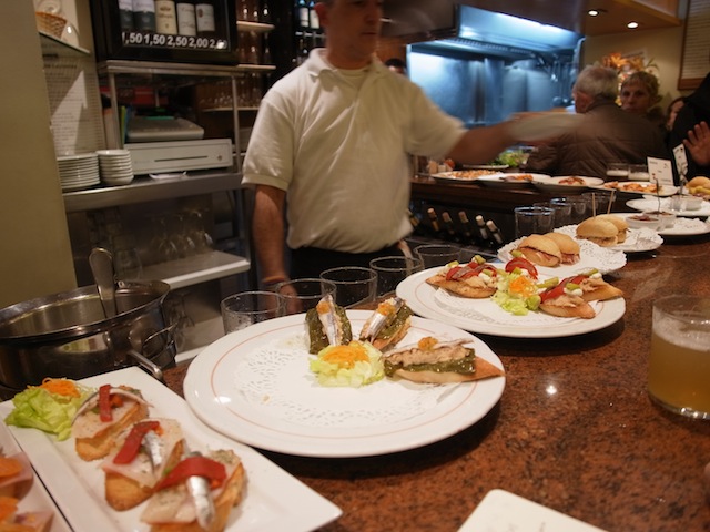 pintxos!_002_d0029840_10352980.jpg