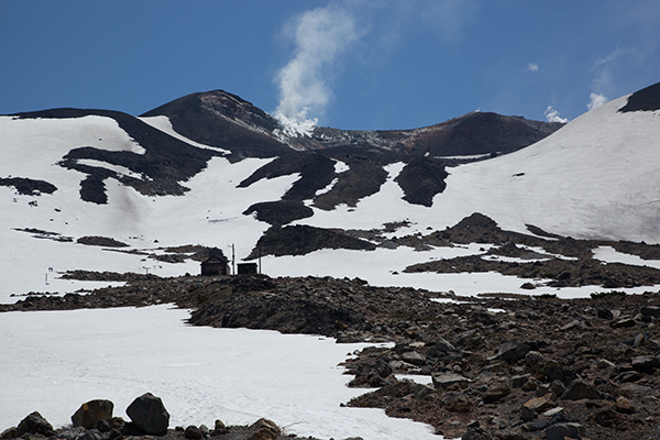 望岳台　【　十勝岳避難小屋まで　】_f0054366_21165880.jpg