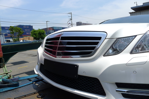 久しぶりの新車。_a0129711_17551961.jpg