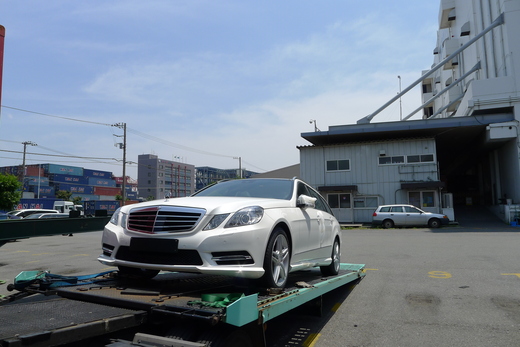 久しぶりの新車。_a0129711_17552829.jpg