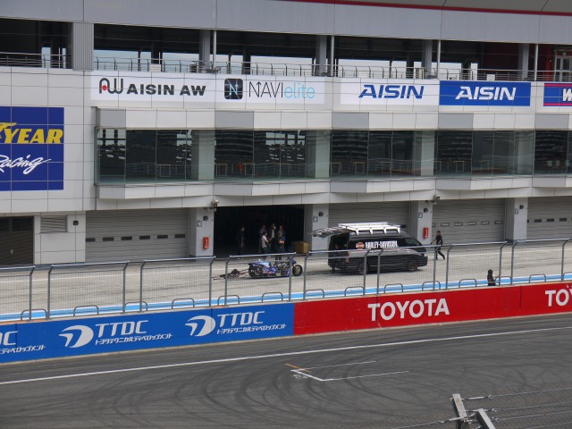b0190092_22415776.jpg