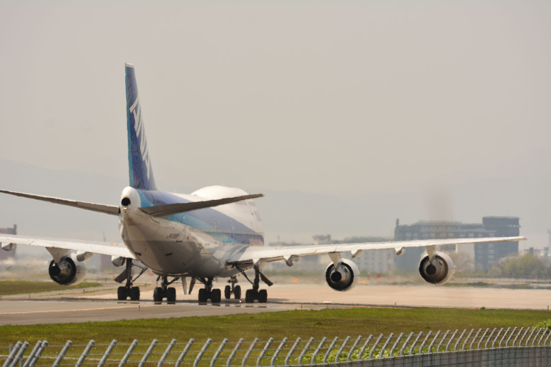 BOEING 747-400D / JA8961 : SKY LOUNGE GARDEN -transporter side-