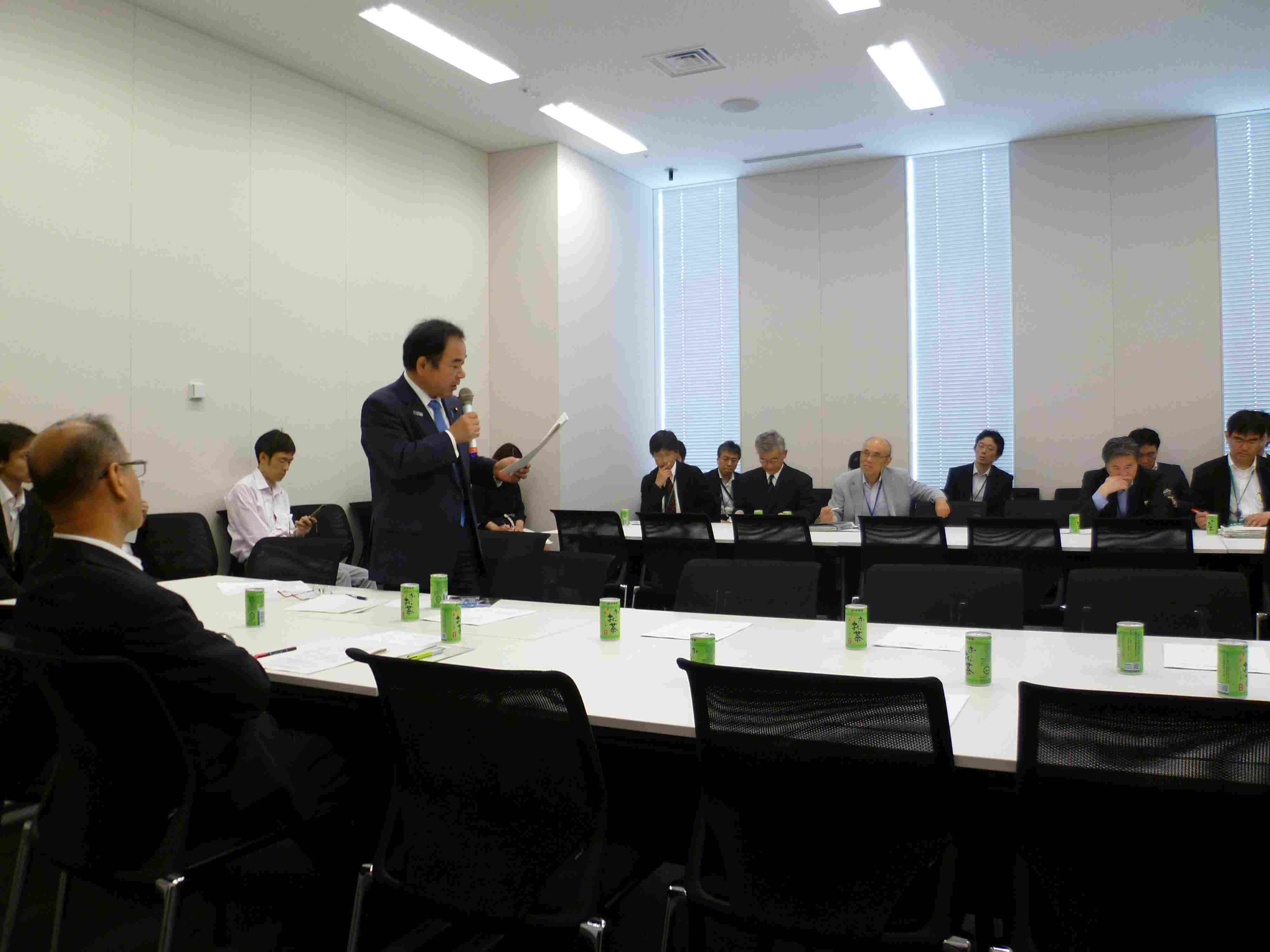 山の日議連に出席_e0092715_13111046.jpg