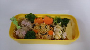 幼稚園のお弁当　５　～テーマはくま～_e0277142_11361866.jpg