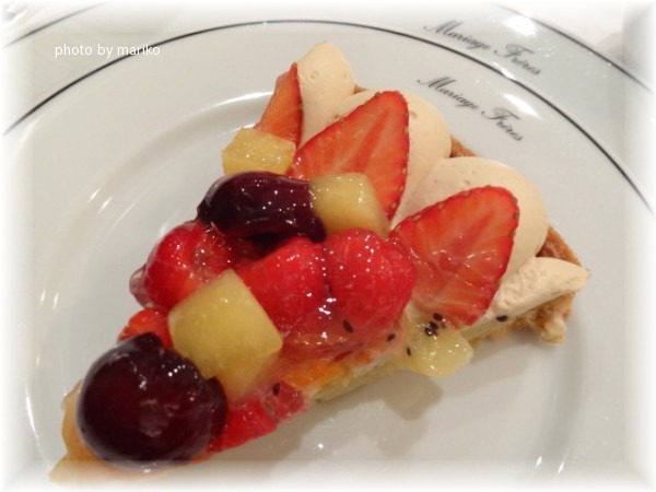 マリアージュフレールのケーキ_d0165645_1415293.jpg