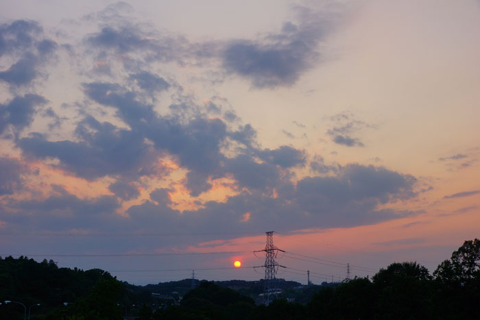 雲のち梅雨の晴れ の夕_e0077521_22152327.jpg