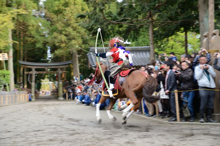 20130504 やんさんま 下村加茂神社 流鏑馬式 4/5_a0263952_13135751.jpg