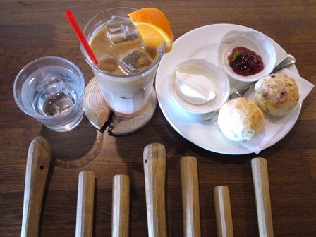 c0146714_0354750.jpg