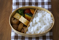 お弁当５品_c0226016_10391142.jpg